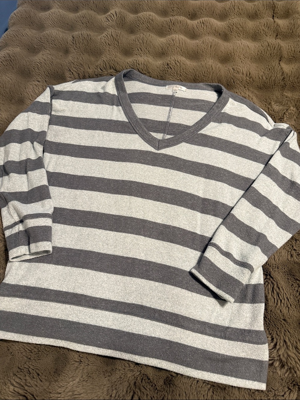 nine britton Women's V-Neck Striped Sweater in Gray and Light Gray